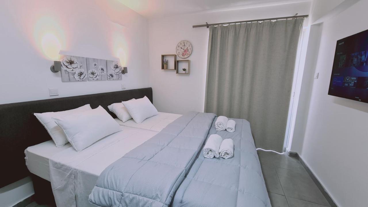 Stay Napa Living Studios Ayia Napa Ngoại thất bức ảnh