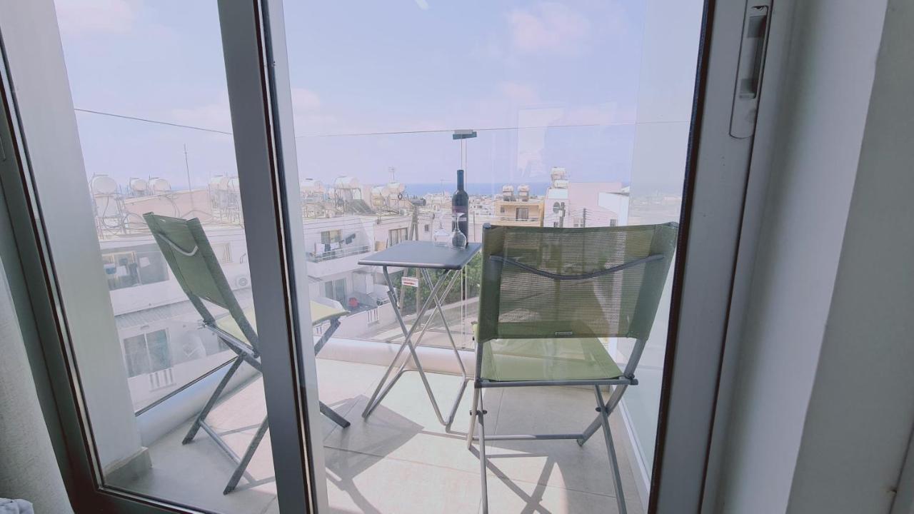 Stay Napa Living Studios Ayia Napa Ngoại thất bức ảnh