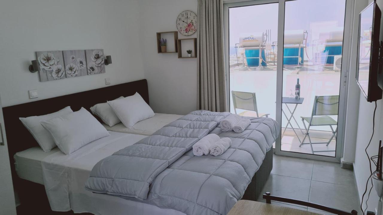 Stay Napa Living Studios Ayia Napa Ngoại thất bức ảnh